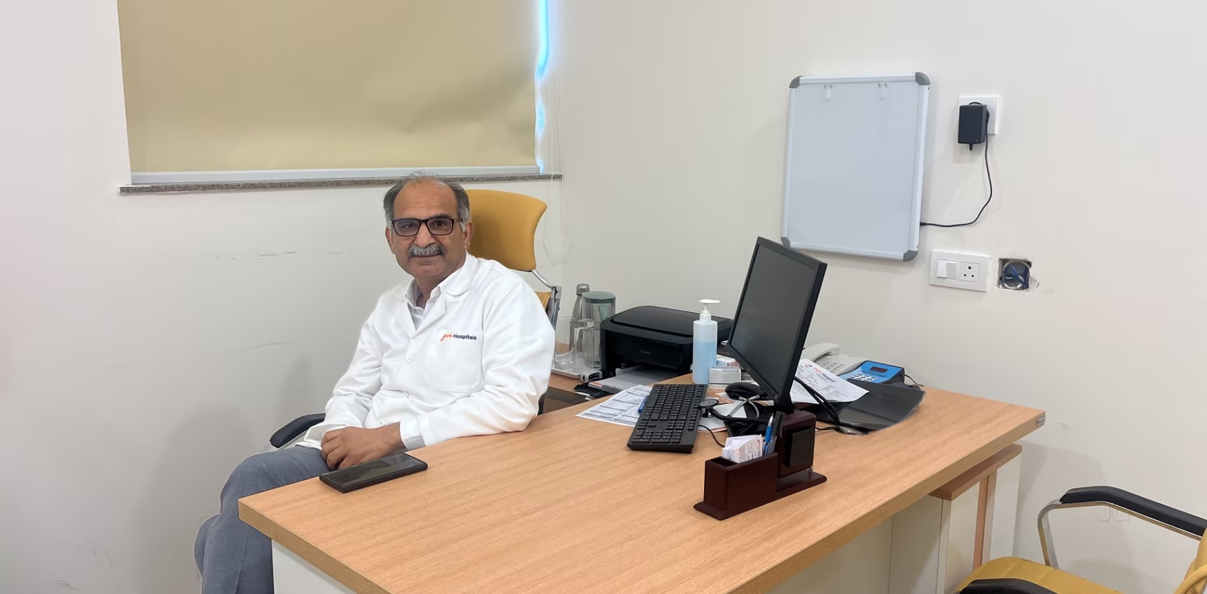 Dr. Surinder Kumar Gupta in consultation room